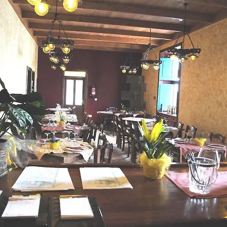 Hotel Rural 4 Esquinas 4*