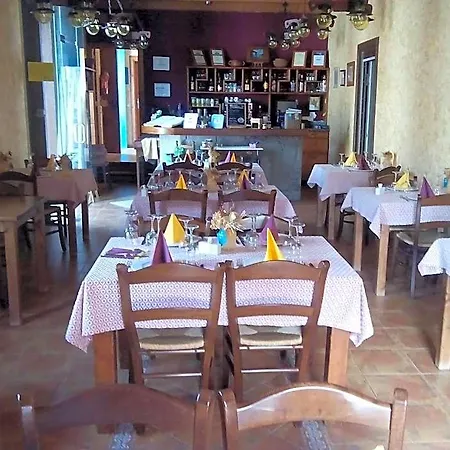 Rural 4 Esquinas Hotel 4*