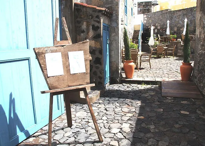 埃斯昆纳斯4号乡村酒店 圣米格尔德阿沃纳